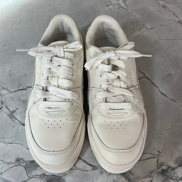 PUMA Off-White Sneakers - Picture 3 of 8